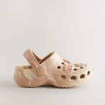 Neutral Transport Character Clogs