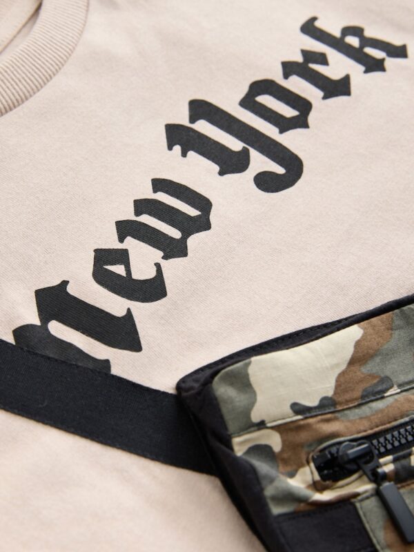 Stone/Camo Bag Pocket Short Sleeve T-Shirt