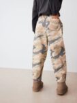 Camouflage Barrel Print Jeans