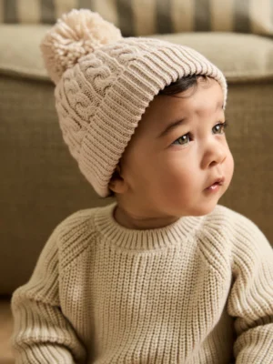 Knitted Cable Pom Beanie