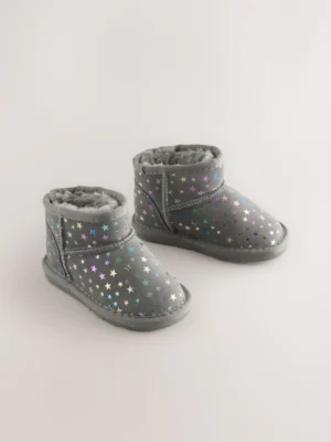 Grey Star Water Repellent Standard Fit (F) Print Suede Pull On Boots