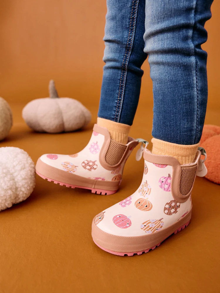 Neutral Pumpkin Halloween Chelsea Wellies