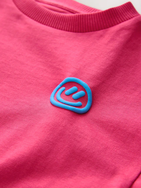 Pink Smile Short Sleeve Small Graphic T-Shirt