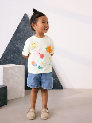 Ecru White Padded Character Short Sleeve T-Shirt