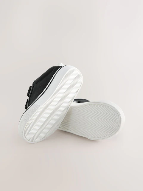 Black/White Standard Fit (F) Touch Fastening Trainers