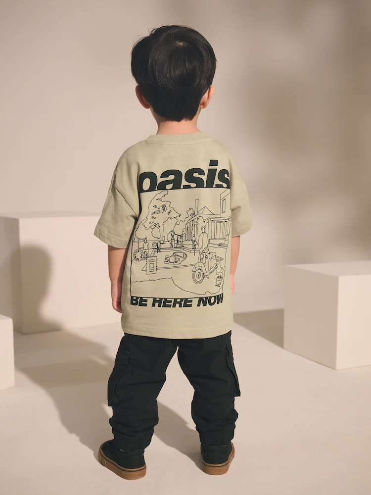 Oasis Stone Short Sleeve Band Graphic T-Shirt