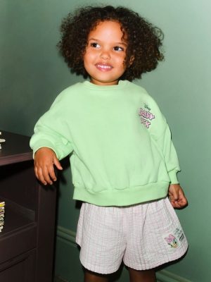 Green Daisy Duck Shorts Set